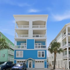 Blue Heaven - Walk to Beach & Boardwalk, Ocean and Sunset Views, Dog-Friendly
