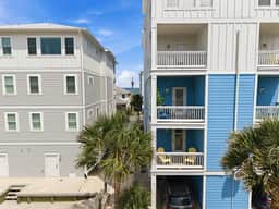 Blue Heaven - Walk to Beach & Boardwalk, Ocean and Sunset Views, Dog-Friendly - Image 3