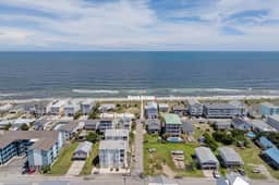 Ocean view townhome with 2 huge decks, an elevator and pool! - Image 2