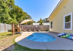 Salt Air Cottage - Private Pool, Dog Friendly, 4 Blocks to Beach - Image 5