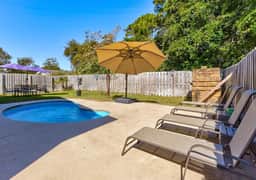 Salt Air Cottage - Private Pool, Dog Friendly, 4 Blocks to Beach - Image 2