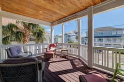 Casa Bella - oceanview, just steps to the beach - Image 3
