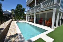 Mimzie's Place - Luxury home with private pool, elevator - Image 2