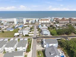 Stay Salty - Rooftop Deck, Walk to Beach and Boardwalk - Image 3