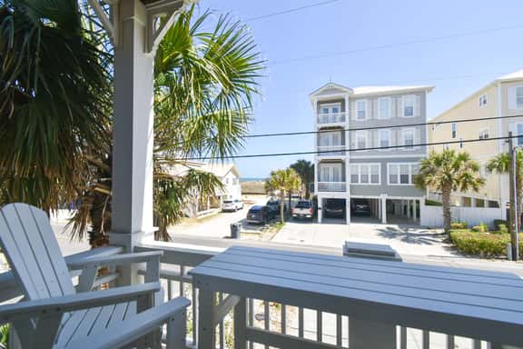 Hitt'n the Beach - just steps away from the beach and pool. - Image 1
