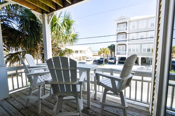 Hitt'n the Beach - just steps away from the beach and pool. - Image 2
