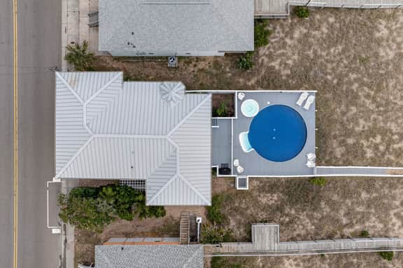Sea2Sky | Oceanfront with Private Pool and Waterfall Spa - Pet Friendly! - Image 4