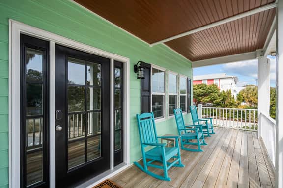 One More Day 5 bedrooms, Across the street from the beach - Image 4