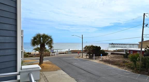 Kure Beach Villa - Walk to Beach, Pier & Dining, 2BR Condo w/ Pool - Image 2