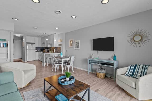 OD 703 Oceanfront Condo with 2 decks! Indoor and Outdoor Pools - Image 4